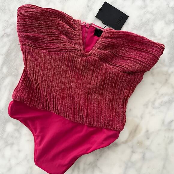 NBD Revolve Phoibe Bodysuit Fuchsia Pink NEW Small Glitter Strapless Party Glam - Picture 2 of 9
